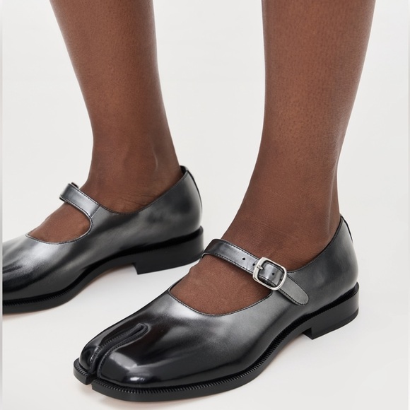 NEW Maison Margiela Mary Jane Tabi Leather Flats Silver Black Size 36 NIB - Picture 4 of 16